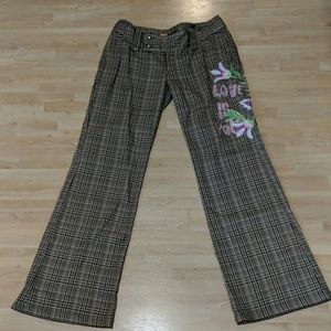 Stretch pants, embroidered.